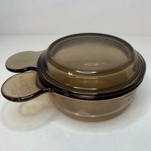 Corning Vision Amber V-150-B Grab-It And Glass Pyrex